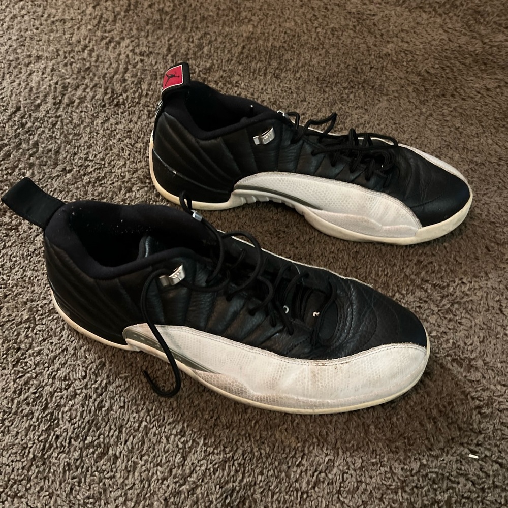 Jordan 12s Men Size 13